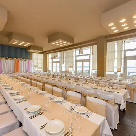 فندق Molo شيوفوك